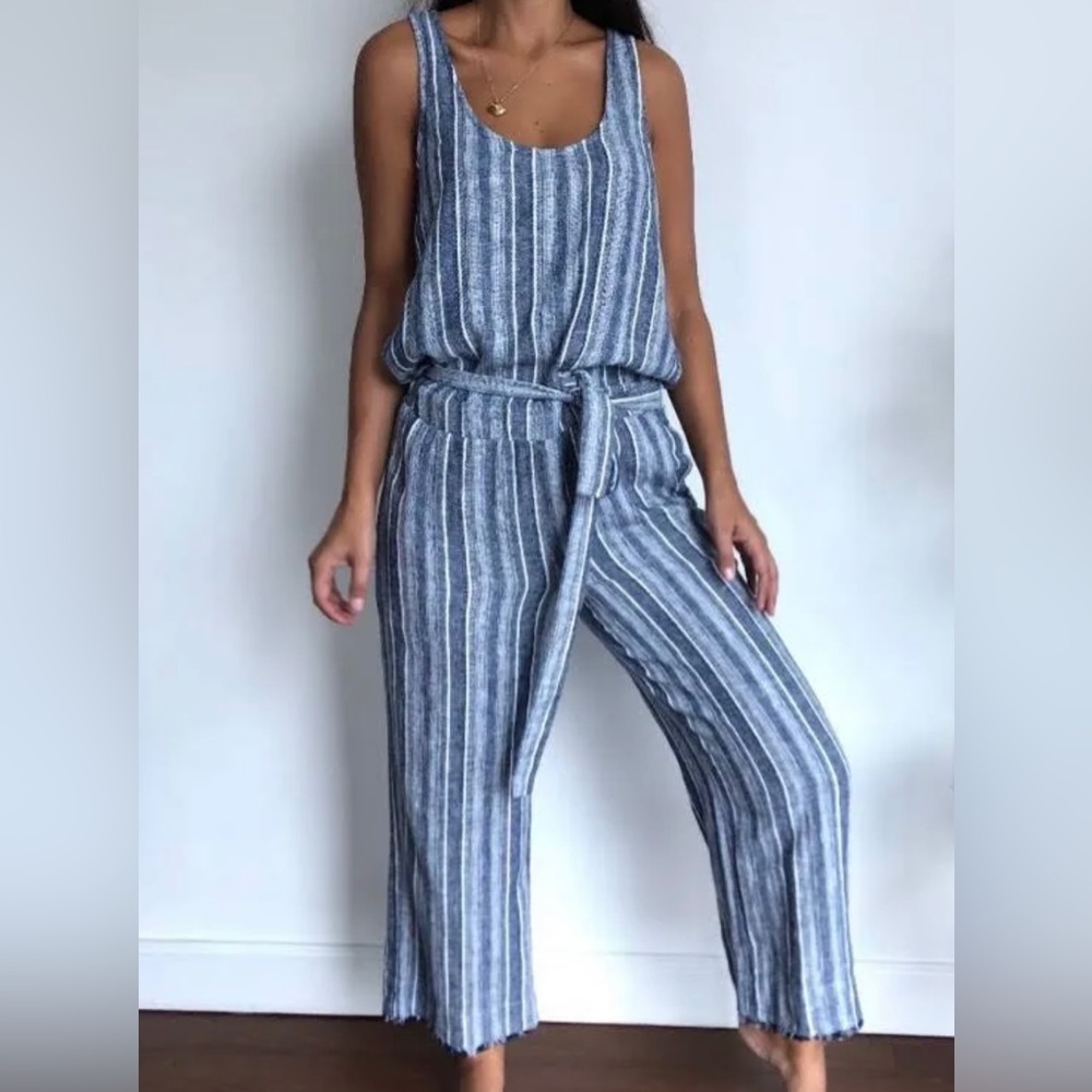 Cloth and Stone Jumpsuit Size Medium NWT